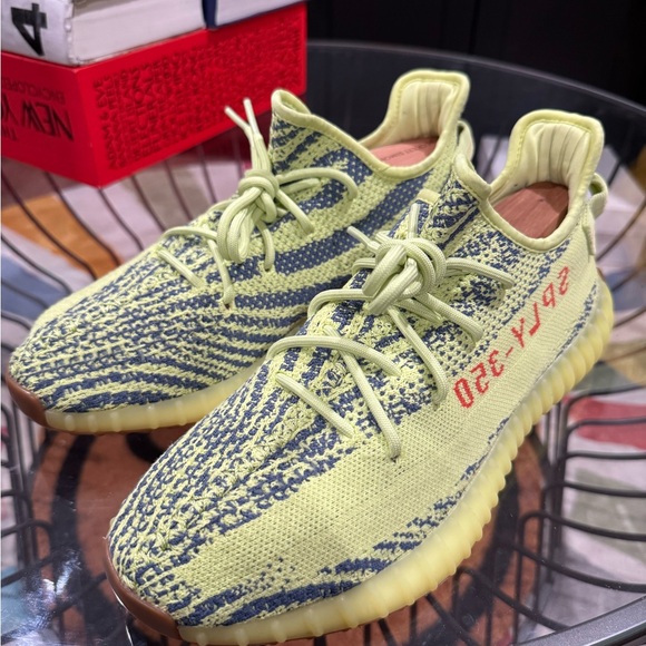 Yeezy 350 men’s size 11 Yellow and Blue Sneakers - Picture 2 of 8
